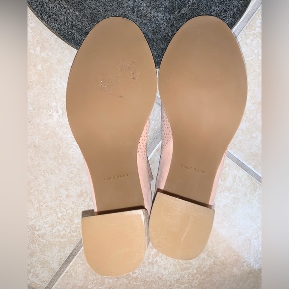 Worn 1X Cole Haan SHILOH peep top stacked heel women’s leather booties size 9.5 - Picture 6 of 17